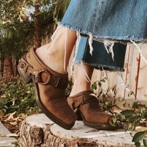 Frye Belted Harness Biker Moto Mule Clog Leather Brown 9